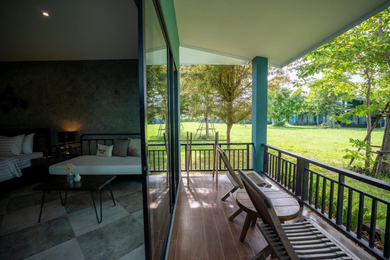 Coral Tree Villa Huahin Ча-Ам Екстер'єр фото